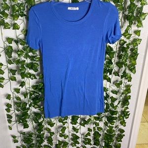 bailey blue tee